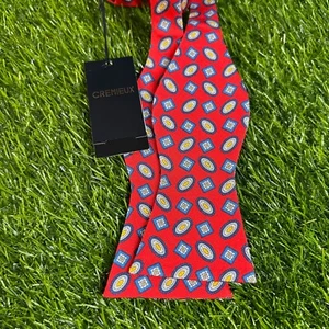 Cremieux Silk Bow Tie Self Tie Red Blue Geometric Adjustable Preppy NWT $39 - Picture 1 of 6