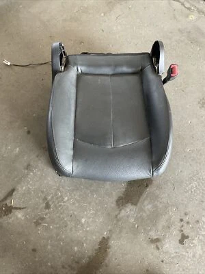 Cojín asiento delantero derecho Infiniti G37 10-13 87300-JU04A Foto 1 de 4