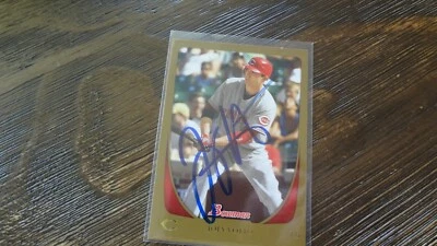 2011 BOWMAN JOEY VOTTO   AUTOGRAPHED    BASEBALL CARD - Image 1 of 2