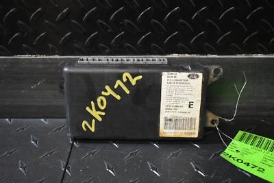 1999-00 Ford F350SD Totally Integrated Power Module 7.3L TD AT 4x4 F81B14B205EP — 第 1/3 张图片