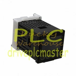 For Omron E5CN-Q2MT-500 AC100-240 Temperature Controller NEW - Picture 1 of 1