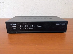 D-Link 8-Port External Desktop Switch w/ 4x PoE Ports (DES-1008PA) - UNTESTED - Picture 1 of 3