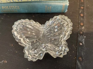 Klar Kristall Deckel Schmetterling Schmuck Schale - Bild 1 von 3