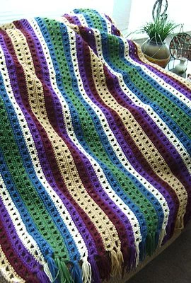 HAND CROCHET MULT COLOR DIAMOND TWIST STRIPE AFGHAN LAP BLANKET LAPGHAN THROW - Image 1 of 4