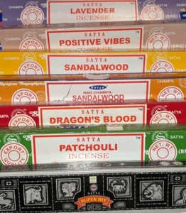 Satya Räucherstäbchen 7er Box Geschenkset verschiedene Düfte 15 Stäbchen pro Box Aromatherapie  - Bild 1 von 13