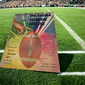 1963 Clemson gegen Oklahoma Sooners Fußball-Programm von Ted Smits - Owen Field - Bild 1 von 3