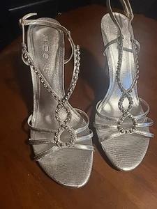 Womens Aldo Glosson Silver Heels Size 10 [41] Sparkly  - Picture 1 of 3