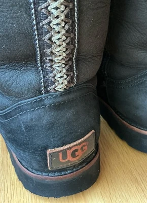 UGG Boots Womens Brn. Knit Stripe Mid Shearling Winter 1016225 Black Suede Sz. 9 - Image 1 of 4