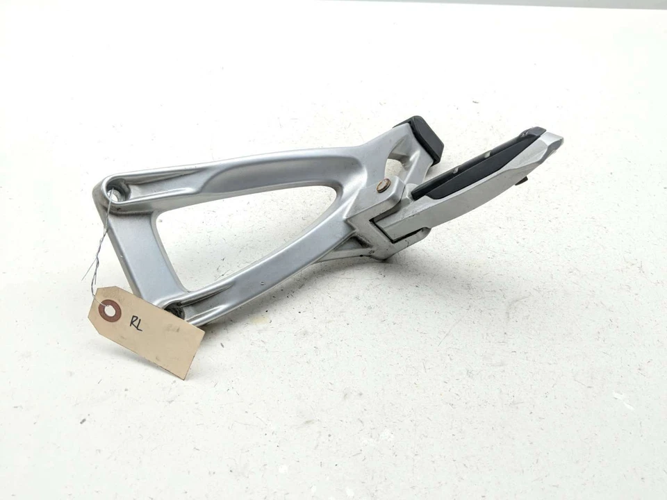 Задняя левая пассажирская опора для ног 02 BMW K1200RS - Изображение 1 из 4