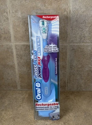 Cepillo de dientes recargable Oral-B Cross Action Power Max modelo B1011 (2007 NOS) - Imagen 1 de 4