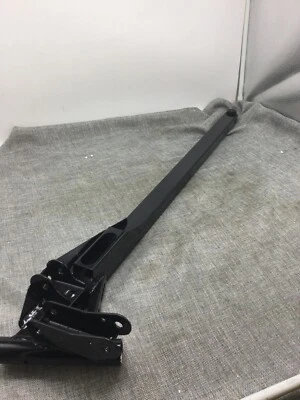 Polaris Sport Touring 2002 2003 nuevo brazo de arrastre OEM negro LH 1822506-067 Foto 1 de 3