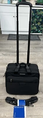 BRIGGS & RILEY 15" Executive Rolling Expandable Laptop Briefcase KR306X-4 - Image 1 of 4