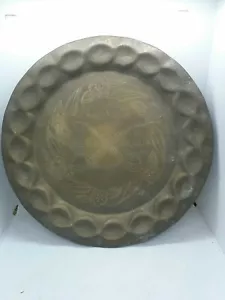 Vintage Brass Plate Dish Flower Design Saudi Arabia Inscription 21cm Diameter - Picture 1 of 4