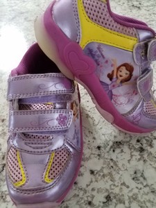 disney princess light up shoes