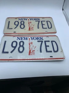 Set Vintage New York State Statue  Liberty NYS 1980’s License Plates L98 7ed - Picture 1 of 5