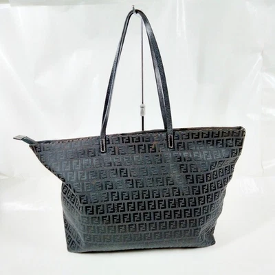 NO TARIFF Fendi Tote Bag Black Canvas 3980554 - Image 1 of 4