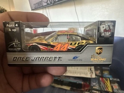Raro 2007 Dale Jarrett UPS 1/64 Diecast Pit Stop 44 Toyota Camry Foto 1 de 4
