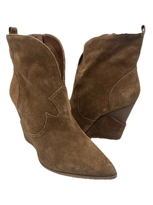 Botas de camurça JESSICA SIMPSON feminina marrom profundo entalhe V Hilrie biqueira anabela tamanho 9 - Imagem 1 de 4