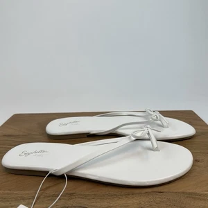 New Womens Seychelles Wish List White Bow Thong Flip Flops Sandals Size 11 M - Picture 1 of 8
