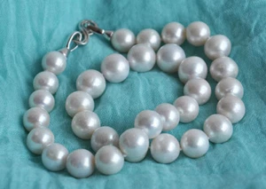 S2111 18 Zoll 14 mm Runde Weiße FW Perlenkette - Bild 1 von 3