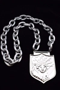Men Necklace Silver Texture Metal Chain Link Pendant NYC New York Statue Liberty - Picture 1 of 9