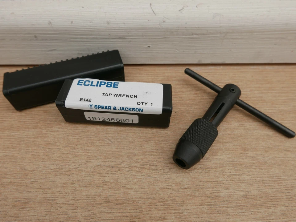 ECLIPSE E142 CHUCK TYPE TAP WRENCH  - Image 1 of 1