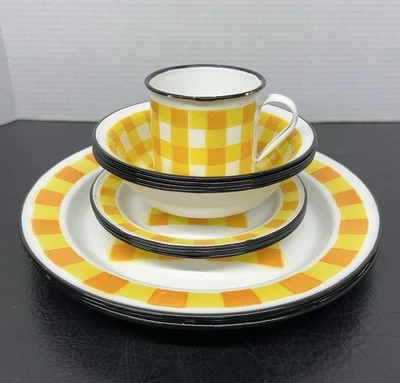 Vtg 13 pcs Set Enamel Enamelware Plates Cup Bowls Gingham Checkered Picnic - Image 1 of 4