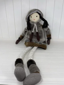Pottery Barn International Designer Puppe Miki American Inuit Winter weich 27 Zoll - Bild 1 von 8
