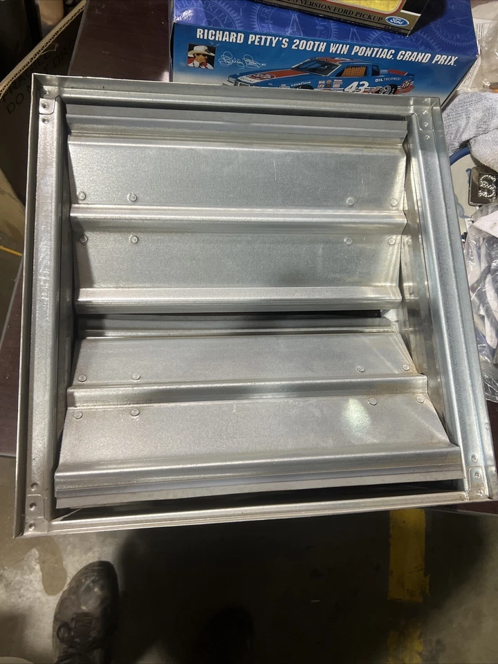 GREENHECK 16"X16" CONTROL DAMPER-LOW LEAKAGE 13VCD-18