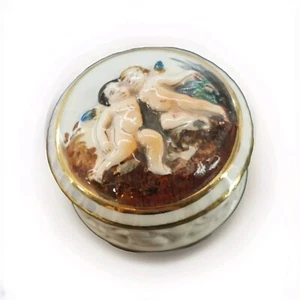 Capodimonte Round 3" Trinket Box naked cherubs Victorian vintage antique italy - Picture 1 of 12