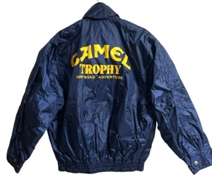 Chaqueta de Nylon Camel Trophy Off-Road Adventure Talla L Hecha en China De Colección Años 90 - Imagen 1 de 13