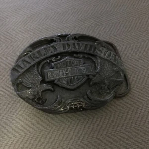 Vintage 1991 Harley Davidson Belt Buckle Siskiyou Buckle Co Twin Eagles Harmony - Picture 1 of 4