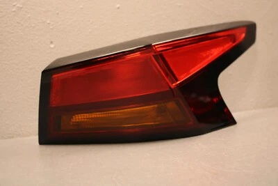 2019 2020 2021 NISSAN ALTIMA RIGHT SIDE TAIL LIGHT - Image 1 of 4