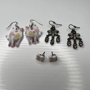 H3 Lot pigs bunnies dangles pink flowers Boho pierced girls studs Retro Earrings - Picture 1 of 6