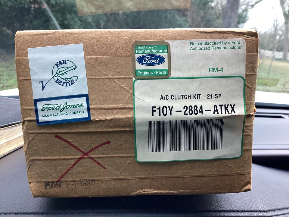 OEM FORD F10Y-2884-ATKX NUEVO KIT EMBRAGUE AC MONTAJE NUEVO REMAN EN CAJA SIN ABRIR Foto 1 de 1