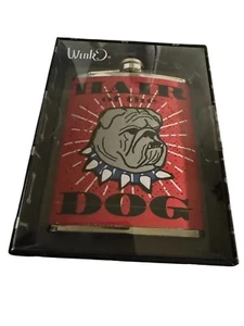 Frasco de cadera guiño (7 oz.) “Hair Of The Dog” Nuevo En Caja Rojo Negro y Plata - Imagen 1 de 3