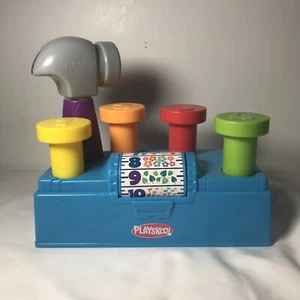 Playskool Tap n’ Spin Toolbench with Hammer (2013) - Picture 1 of 6