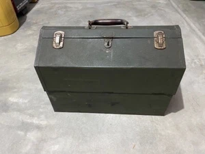 Vintage Kennedy Kits Cantilever Tool Box Hip Roof Mil Green 18"x 12.5"x 10" - Picture 1 of 18