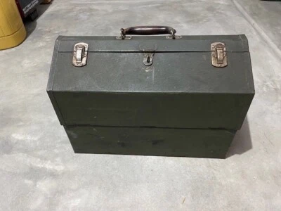 Vintage Kennedy Kits Cantilever Tool Box Hip Roof Mil Green 18"x 12.5"x 10" - Image 1 of 4
