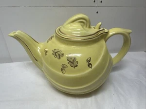 Mid Century Hall Canary Yellow "PARADE" Teapot 'Golden Oak' Pattern 6 cup - Picture 1 of 10