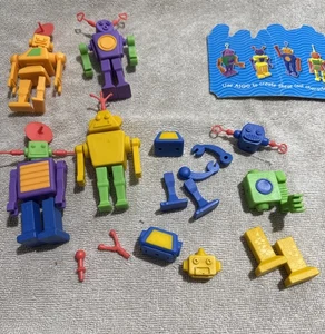 Aigo ROBOT BITS Children's Toy Robot Building Kit, Vintage 2002 - Picture 1 of 11