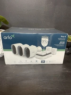 Arlo Pro 4 Spotlight Wireless 2k Camera 3 Pack Best Buy Exclusive Bundle White - Image 1 of 4
