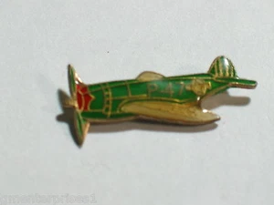  P-47 Thunderbolt Kampf Militär Jet Flugzeug Pin Vintage Emaille Anstecknadel  - Bild 1 von 2