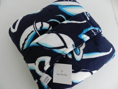 NWT Vera Bradley Fleece Travel Throw Blanket 60" x 45" in Shore Enough - Image 1 of 4