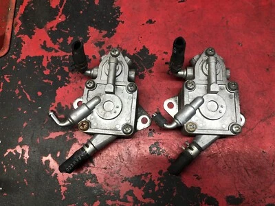 Yamaha RS Vector GT LTX 08 09 2008 2009 OEM Juego de bombas de combustible y gas Foto 1 de 3