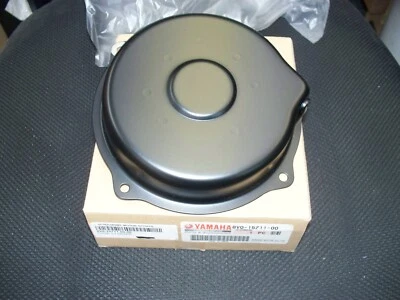 Yamaha Snowmobile Phazer Venture Rewind Recoil Starter Case NEW OEM 8v0-15711 - Image 1 of 3