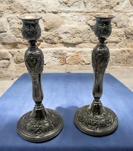 Wilcox S.P. Co Ornate Silverplate Candlestick Pair Floral Details Candle Holders - Picture 1 of 10
