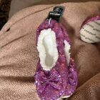Snoozies Bling Slippers Non Skid Soles  Pink Kids Tween Large Size 4/5 $12.99