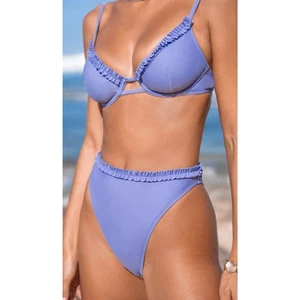 NUEVO CON ETIQUETAS Cupshe L Chasing Sunshine periwinkle 2 piezas fondo descarado ribete fruncido - Imagen 1 de 17