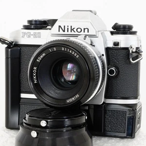 Nikon FG-20 silber Kamera + neues Nikkor 50mm f/2 + Nikon MD-E Motor Drive Winde - Bild 1 von 20